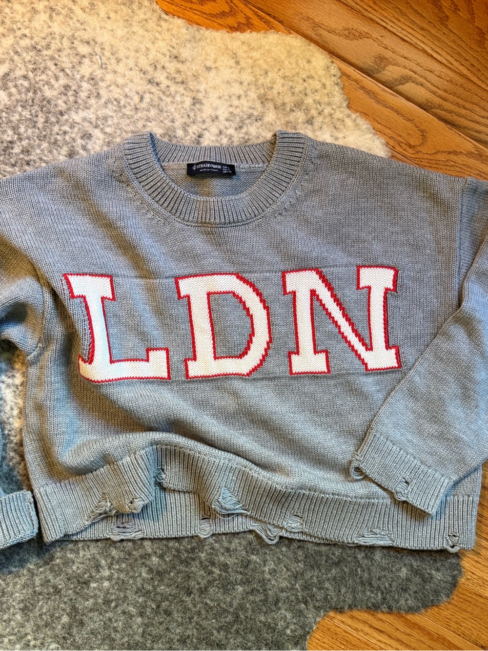 London crop sweater